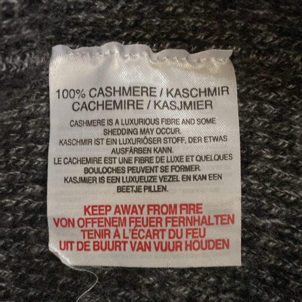 Brodie Cashmere Charcoal Grey Cropped Sweater EUC - Picture 5 of 6